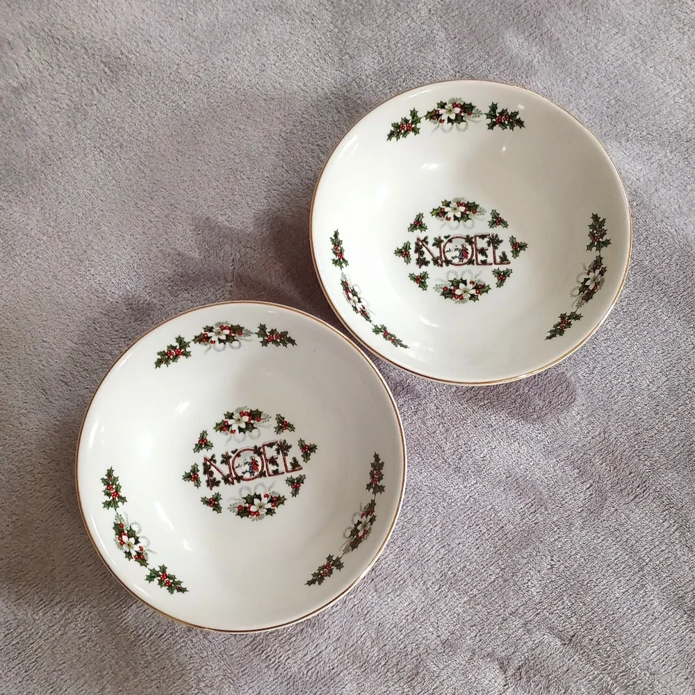 Wood & Sons England NOEL Pattern Soup Cereal Bowls Pair of 2